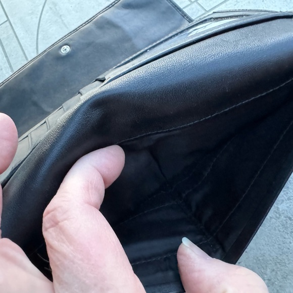 Coach Signature Tri-fold Wallet - Picture 8 of 10